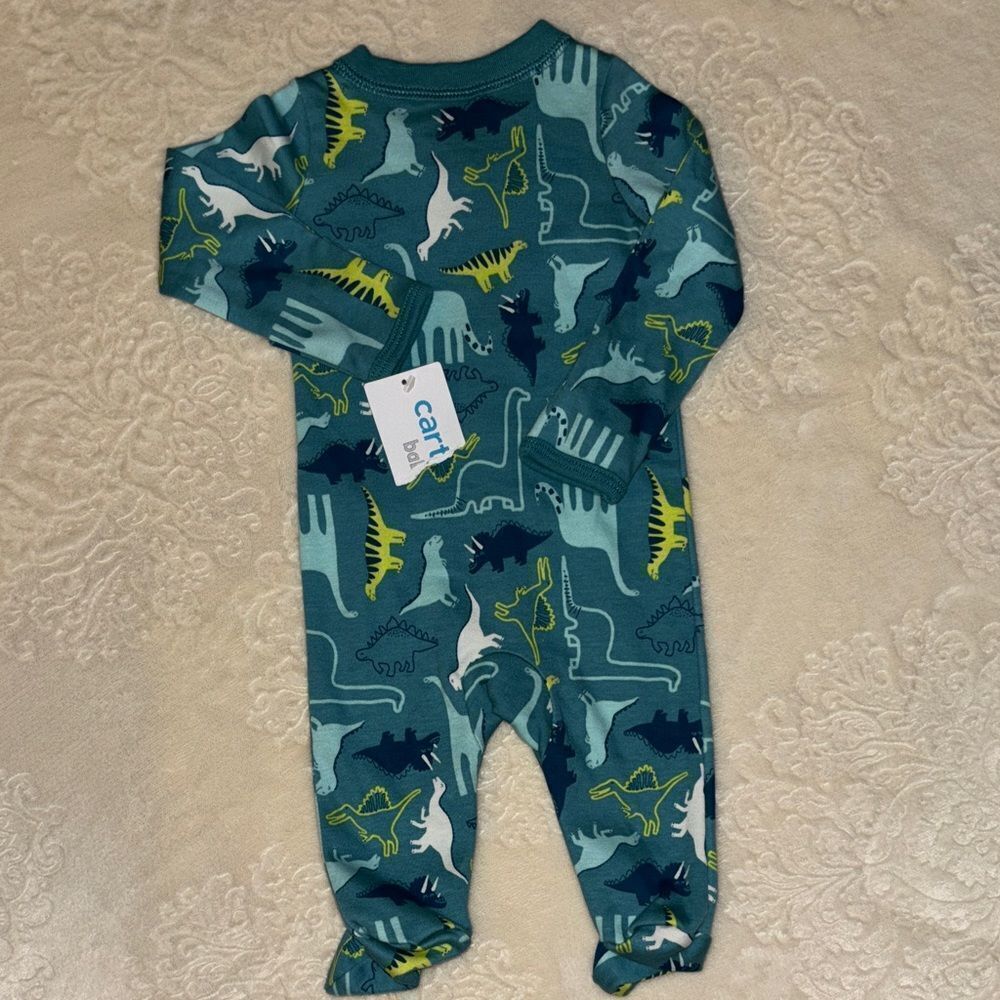 CARTER’S NB 🦖 PAJAMAS - Picture 3 of 4